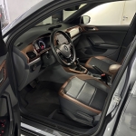 Volkswagen / T-Cross Comfortline 200 1.0 TSI SUV Cinza Volkswagen / T-Cross Comfortline 200 1.0 TSI SUV Cinza
