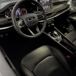 Jeep / Compass Sport 1.3 Turbo Automático SUV Preto Jeep / Compass Sport 1.3 Turbo Automático SUV Preto