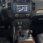 Mitsubishi / PAJERO FULL HPE Automático 3.8 V6 SUV Prata Mitsubishi / PAJERO FULL HPE Automático 3.8 V6 SUV Prata