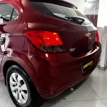 Chevrolet / Onix Joy 1.0 Hatch Vermelha Chevrolet / Onix Joy 1.0 Hatch Vermelha